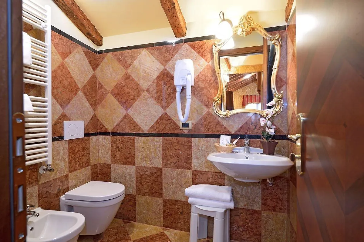Antico Panada Hotel Velence 3*,