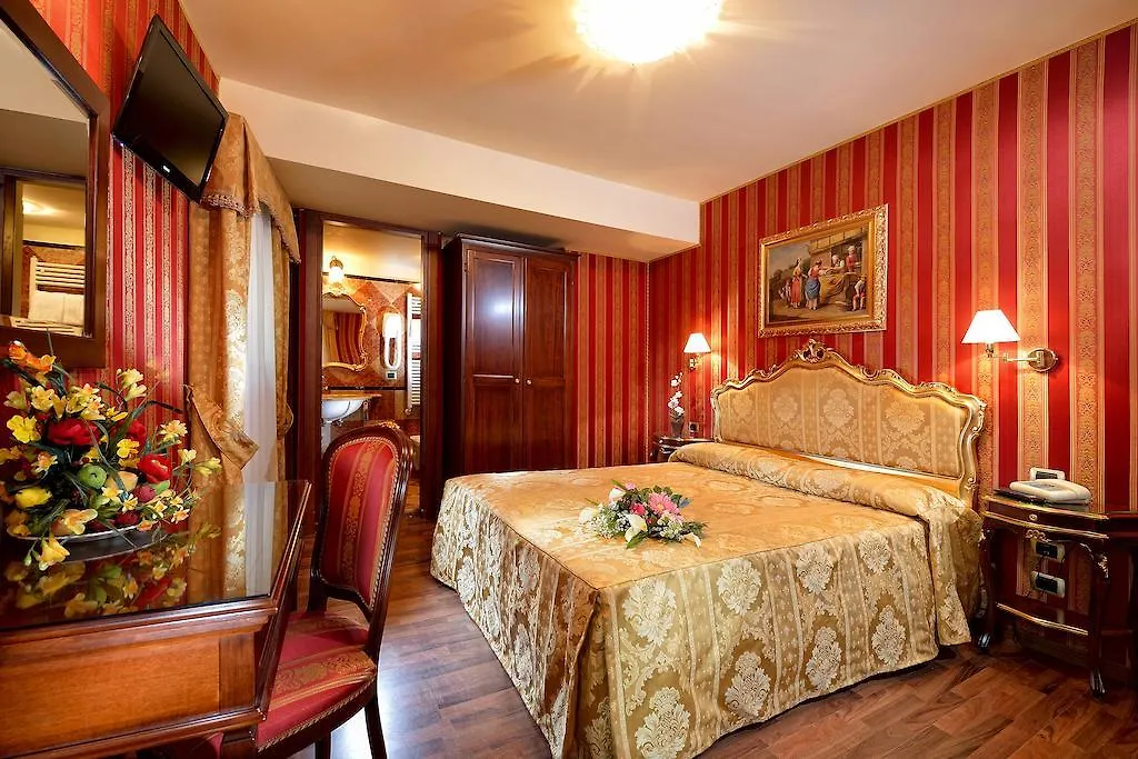 Antico Panada Hotel Velence 3*,